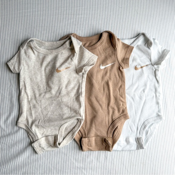 Nike Baby Bodysuits Onesies - Picture 1 of 1